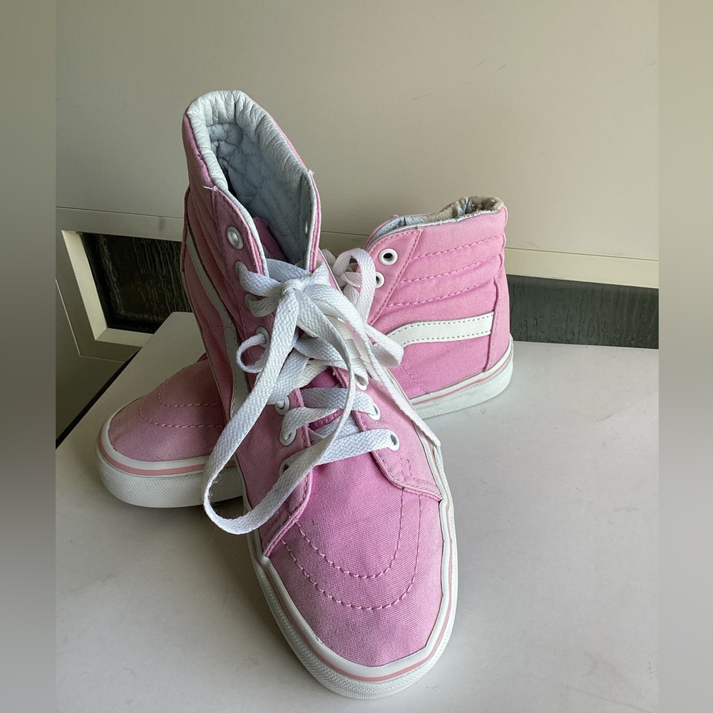 Vans Sk8-Hi Canvas Prism Pink / True White High-Top Skateboarding Shoe Men's 5.0
